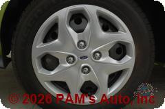 Vehicle photo 7