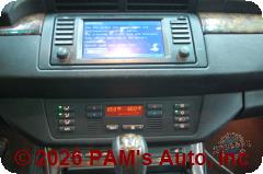 Vehicle photo 11