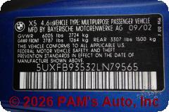 Vehicle photo 13