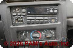 Vehicle photo 11