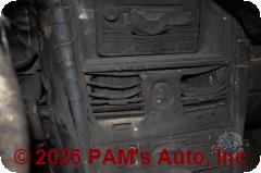 Vehicle photo 11
