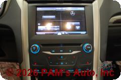 Vehicle photo 11