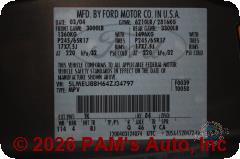 Vehicle photo 13