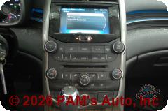 Vehicle photo 12