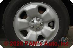 Vehicle photo 7