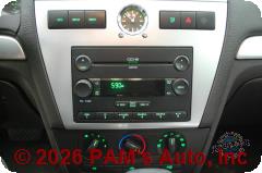 Vehicle photo 11