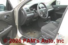 Vehicle photo 8