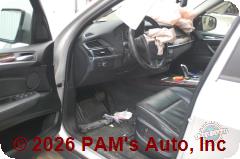 Vehicle photo 8