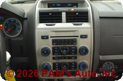 Vehicle photo 11
