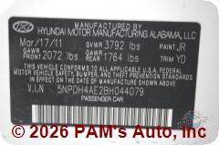 Vehicle photo 13