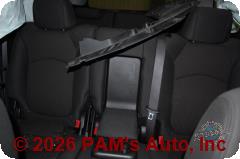 Vehicle photo 13