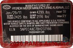 Vehicle photo 13