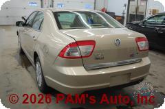 Vehicle photo 5