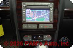 Vehicle photo 11