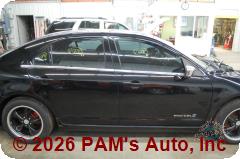 Vehicle photo 3
