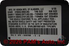 Vehicle photo 13