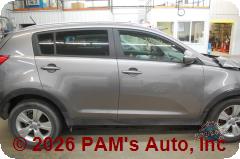Vehicle photo 3
