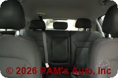 Vehicle photo 9