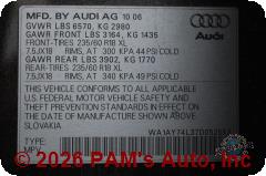 Vehicle photo 13