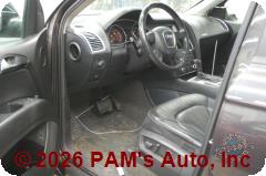 Vehicle photo 8