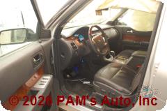Vehicle photo 8