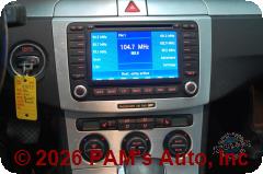 Vehicle photo 11