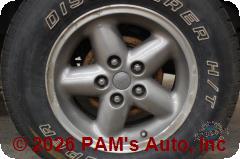 Vehicle photo 7