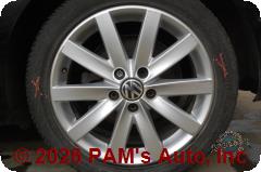 Vehicle photo 7