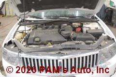 Vehicle photo 12