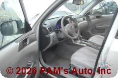Vehicle photo 8