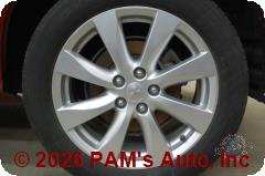 Vehicle photo 7