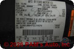 Vehicle photo 13