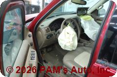 Vehicle photo 8