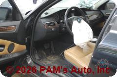 Vehicle photo 8