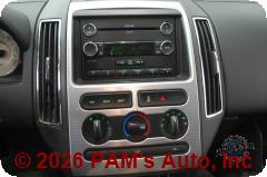 Vehicle photo 12