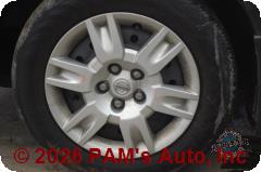 Vehicle photo 7