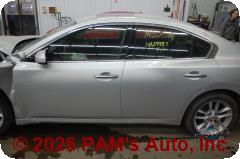 Vehicle photo 6
