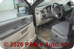 Vehicle photo 8