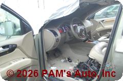 Vehicle photo 8