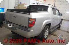 Vehicle photo 4