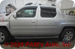 Vehicle photo 6