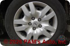 Vehicle photo 7