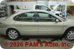 Vehicle photo 3