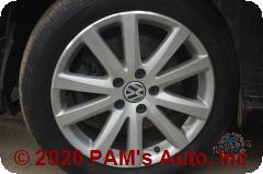 Vehicle photo 7