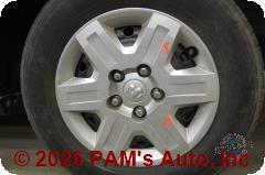 Vehicle photo 7