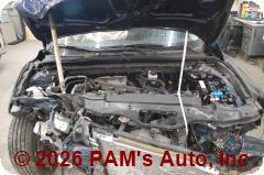 Vehicle photo 12