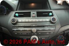 Vehicle photo 11