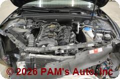 Vehicle photo 12