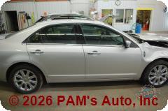 Vehicle photo 3