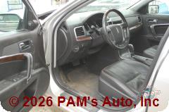 Vehicle photo 8